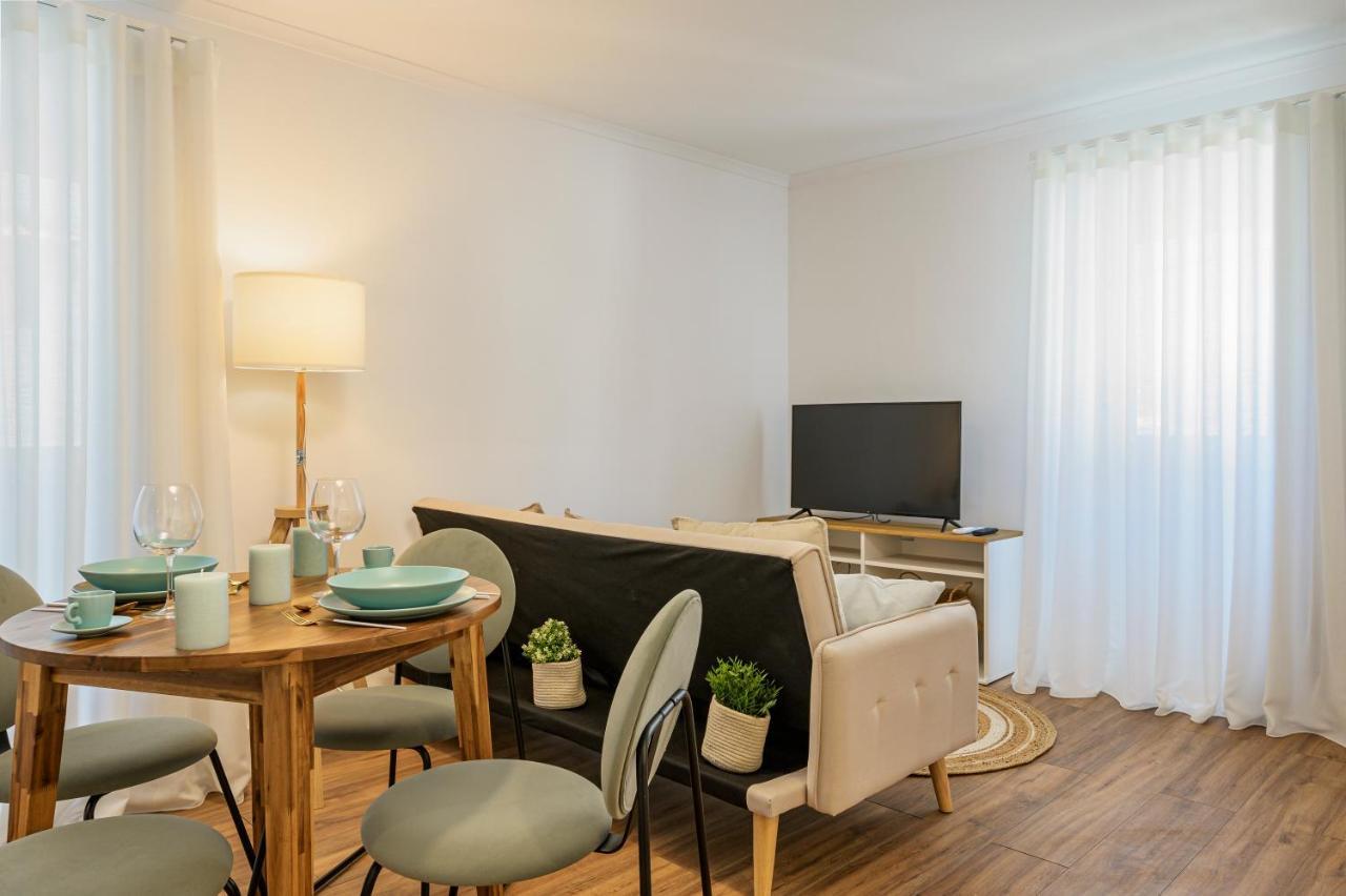 Chalet Marias - Parede Beach Apartments Eksteriør bilde