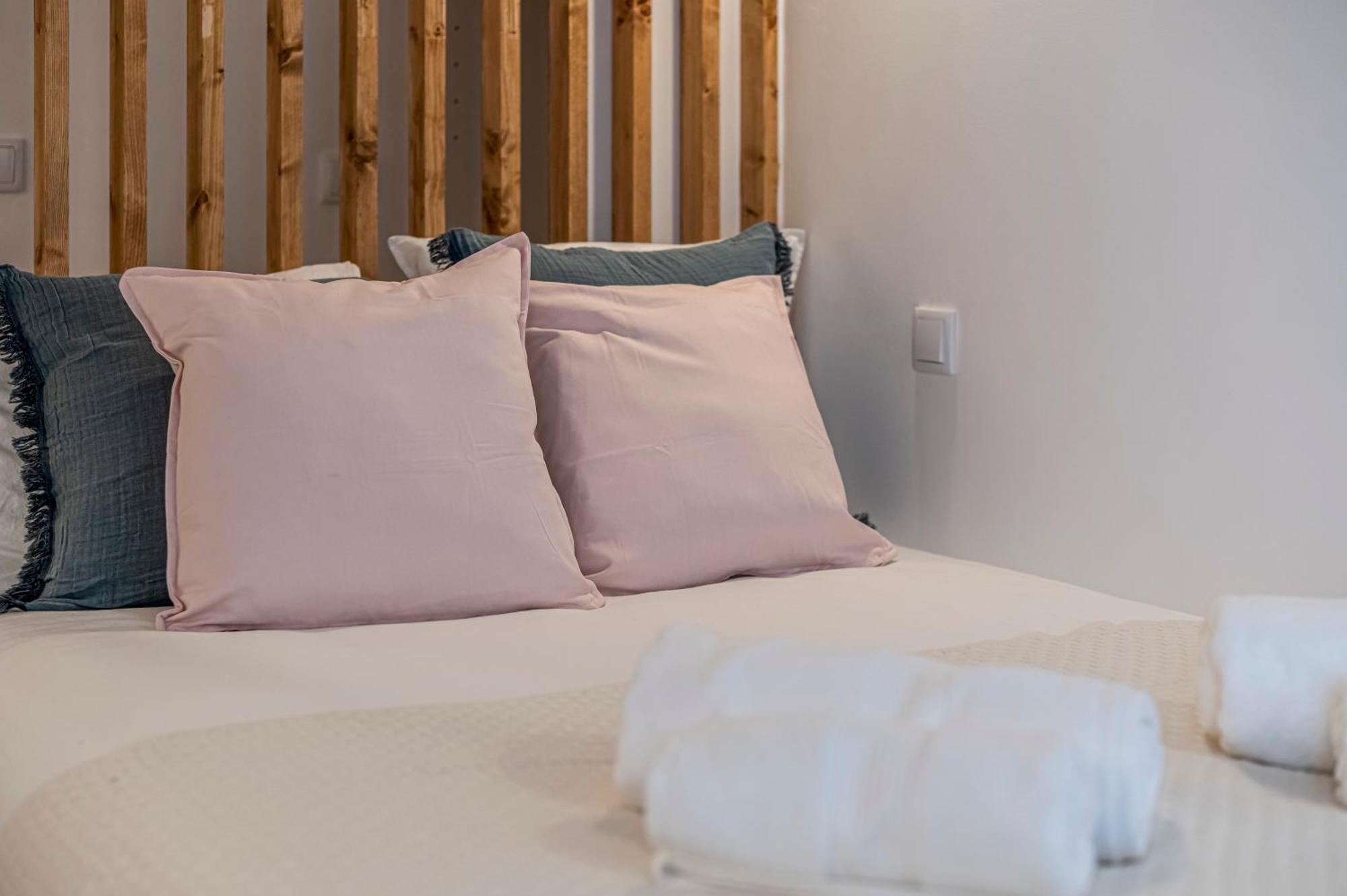 Chalet Marias - Parede Beach Apartments Eksteriør bilde